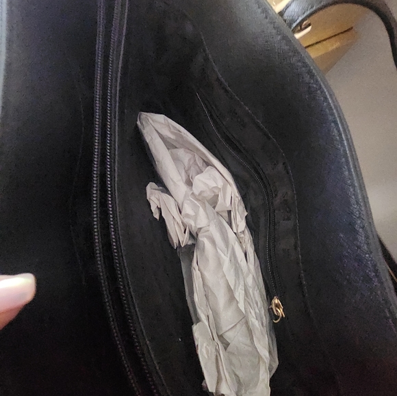 Michael Kors Jet Set Item Multifunction Black  patent Leather Pocket Tote Bag - Picture 13 of 14